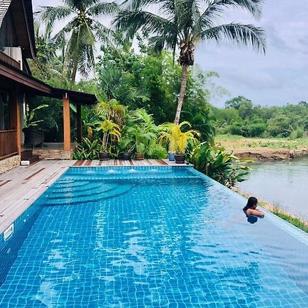 Nanai Resort Salakphet チャン島 エクステリア 写真